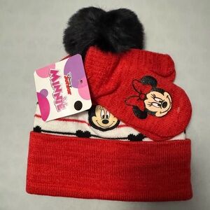 Disney Minnie Mouse Red Beanie and Mittens Set
